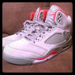 Nike Jordan’s Retro 5